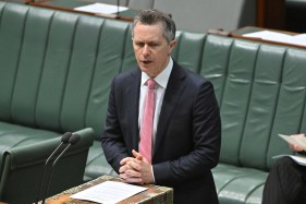 Government inches towards public schools funding deal with states
